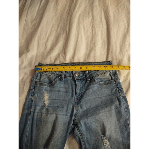 Forever 21 Push Up Jeans Size 27 Blue Distressed Cropped - Picture 6 of 9